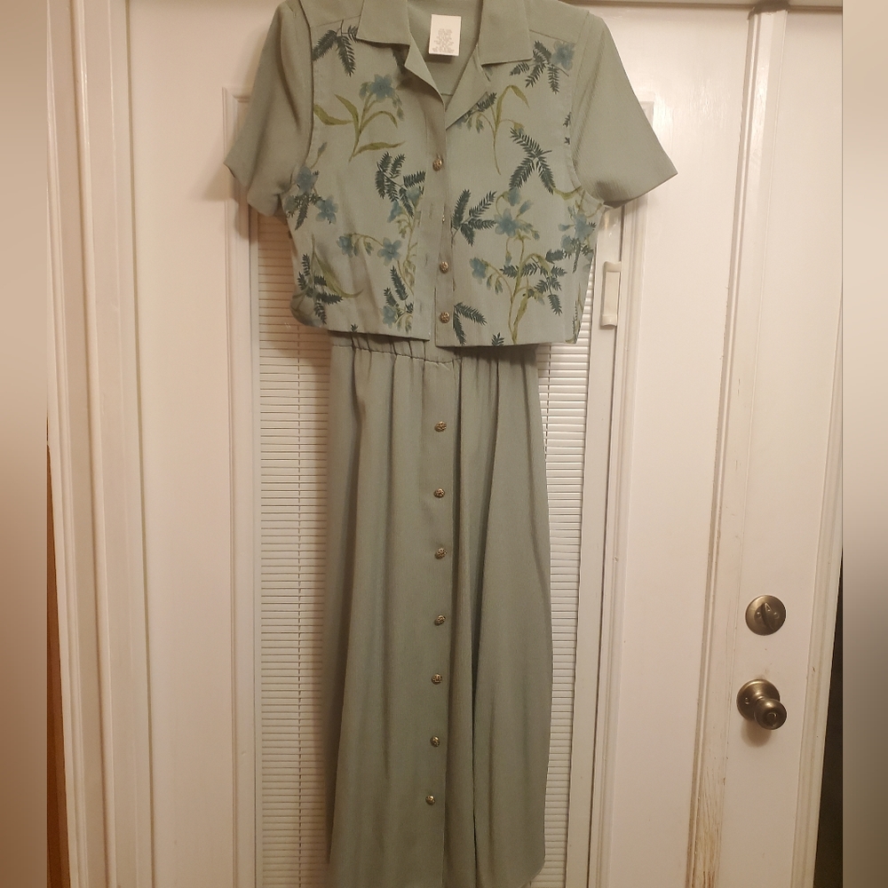 NWOT olive green dress with floral jacket size 8 Miss Dorby